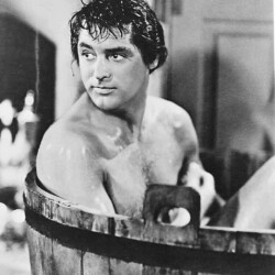 THE HOWARDS OF VIRGINIA - CARY GRANT