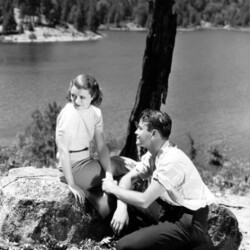 SERVANTS' ENTRANCE - Janet Gaynor, Lew Ayres