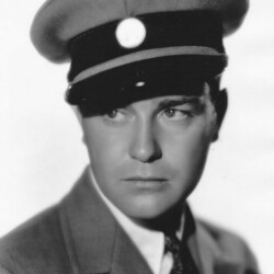 SERVANTS' ENTRANCE - Lew Ayres