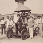 Frank Lloyd (4th from left) directing on
Howard Hughes' production of The Age for Love (193 Frank Lloyd Directing